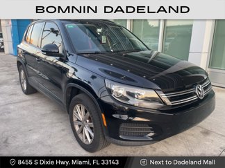 Used 2017 Volkswagen Tiguan Limited w/ Premium Package image 1