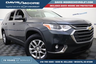 Used 2018 Chevrolet Traverse LT image 1