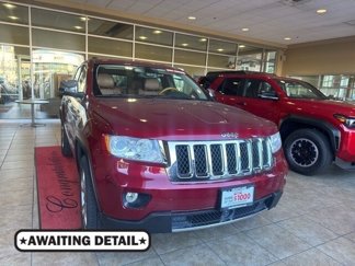 Used 2012 Jeep Grand Cherokee Overland image 1