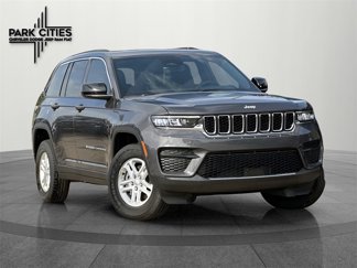 New 2025 Jeep Grand Cherokee Laredo image 1