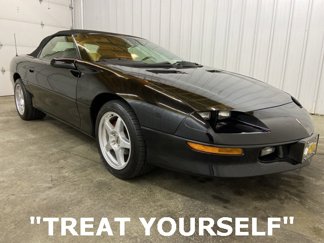 Used 1995 Chevrolet Camaro Z28 image 1