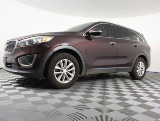 Used 2016 Kia Sorento LX w/ LX Convenience Package image 1