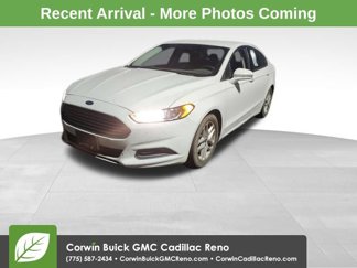 Used 2016 Ford Fusion SE image 1