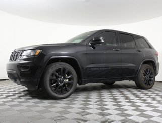 Used 2018 Jeep Grand Cherokee Altitude image 1