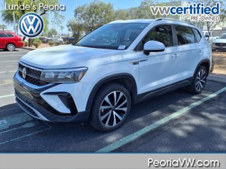 Certified 2023 Volkswagen Taos SE image 1