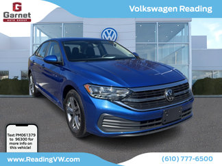 Certified 2023 Volkswagen Jetta SE image 1