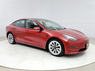Used 2022 Tesla Model 3 Standard Range image 1