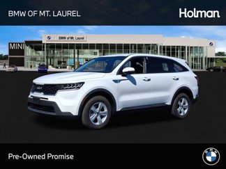 Used 2023 Kia Sorento LX image 1