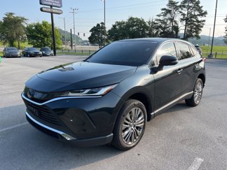 Used 2021 Toyota Venza Limited image 1