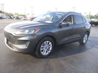 Used 2020 Ford Escape SE image 1