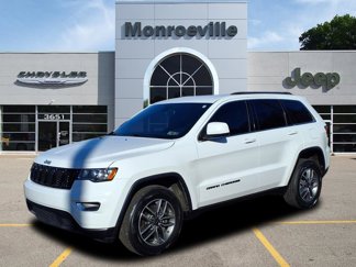 Certified 2020 Jeep Grand Cherokee Laredo w/ Laredo X Package image 1