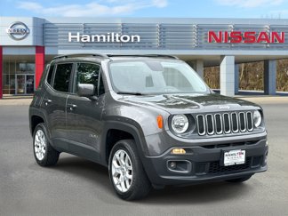 Used 2016 Jeep Renegade Latitude image 1