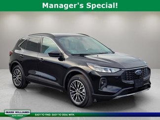 Used 2023 Ford Escape SE image 1