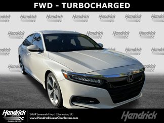 Used 2018 Honda Accord Touring image 1