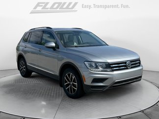 Certified 2021 Volkswagen Tiguan SE R-Line image 1