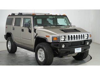 Used 2004 HUMMER H2 w/ Preferred Equipment Group image 1