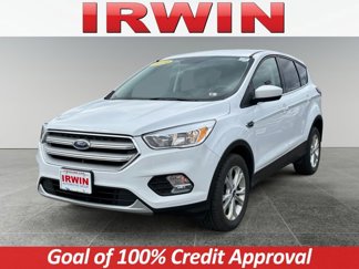 Used 2019 Ford Escape SE image 1