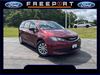 Used 2017 Chrysler Pacifica Touring w/ Tire & Wheel Group image 1