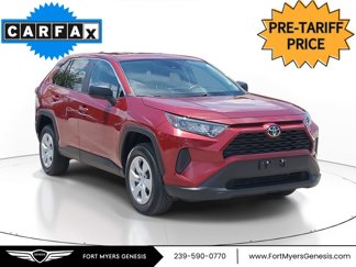 Used 2022 Toyota RAV4 LE image 1