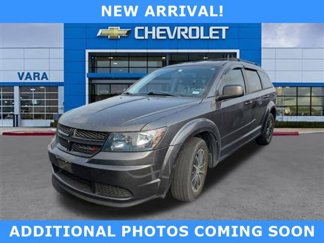 Used 2018 Dodge Journey SE w/ Connectivity Group image 1
