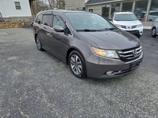 Used 2016 Honda Odyssey Touring image 1