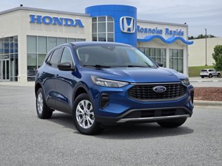 Used 2023 Ford Escape Active w/ Tech Pack #1 image 1