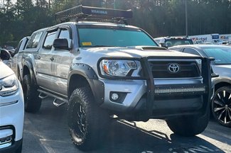 Used 2015 Toyota Tacoma 4x4 Double Cab image 1