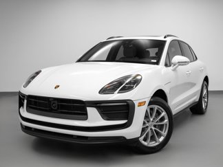 Certified 2025 Porsche Macan image 1