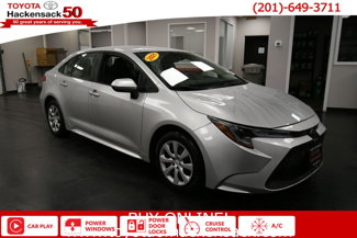 Used 2021 Toyota Corolla LE image 1