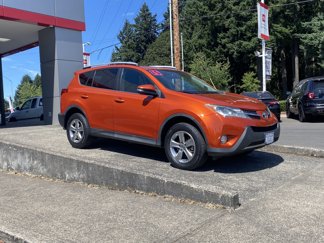 Used 2015 Toyota RAV4 XLE image 1