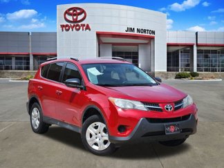 Used 2015 Toyota RAV4 LE image 1