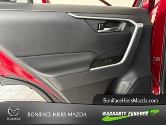 Used 2020 Toyota RAV4 XLE image 1