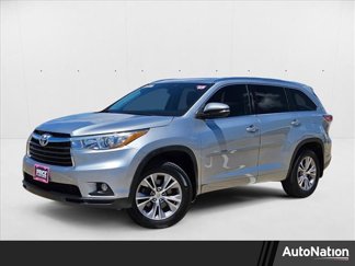 Used 2015 Toyota Highlander XLE image 1