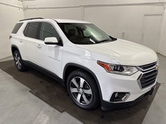 Used 2020 Chevrolet Traverse LT w/ LT Premium Package image 1