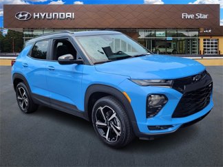 Used 2023 Chevrolet TrailBlazer RS w/ Sun and Liftgate Package image 1