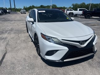 Used 2019 Toyota Camry XSE image 1