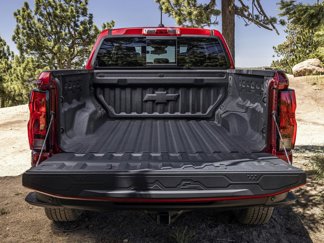 Used 2023 Chevrolet Colorado Trail Boss image 1