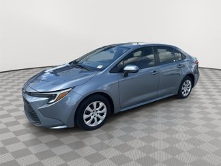 Used 2023 Toyota Corolla LE image 1
