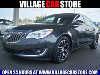 Used 2016 Buick Regal Sport Touring image 1