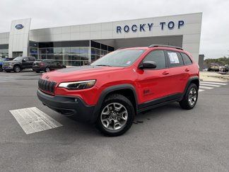 Used 2019 Jeep Cherokee Trailhawk image 1