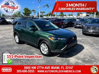 Used 2022 Toyota Corolla Cross LE image 1