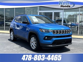 Used 2023 Jeep Compass Latitude w/ Sun and Sound Group image 1