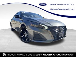 Used 2023 Nissan Altima 2.5 SR image 1