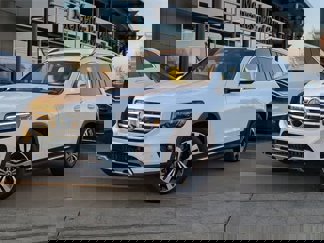 New 2025 Mercedes-Benz GLB 250 image 1