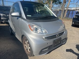 Used 2015 smart fortwo passion image 1