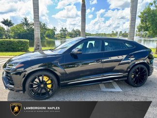 Used 2021 Lamborghini Urus image 1