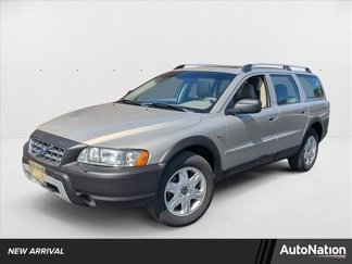 Used 2005 Volvo XC70 image 1
