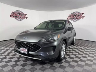 Used 2020 Ford Escape SE image 1
