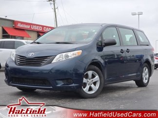Used 2012 Toyota Sienna image 1
