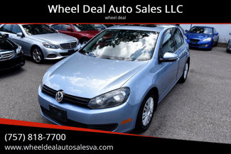 Used 2011 Volkswagen Golf 4-Door image 1